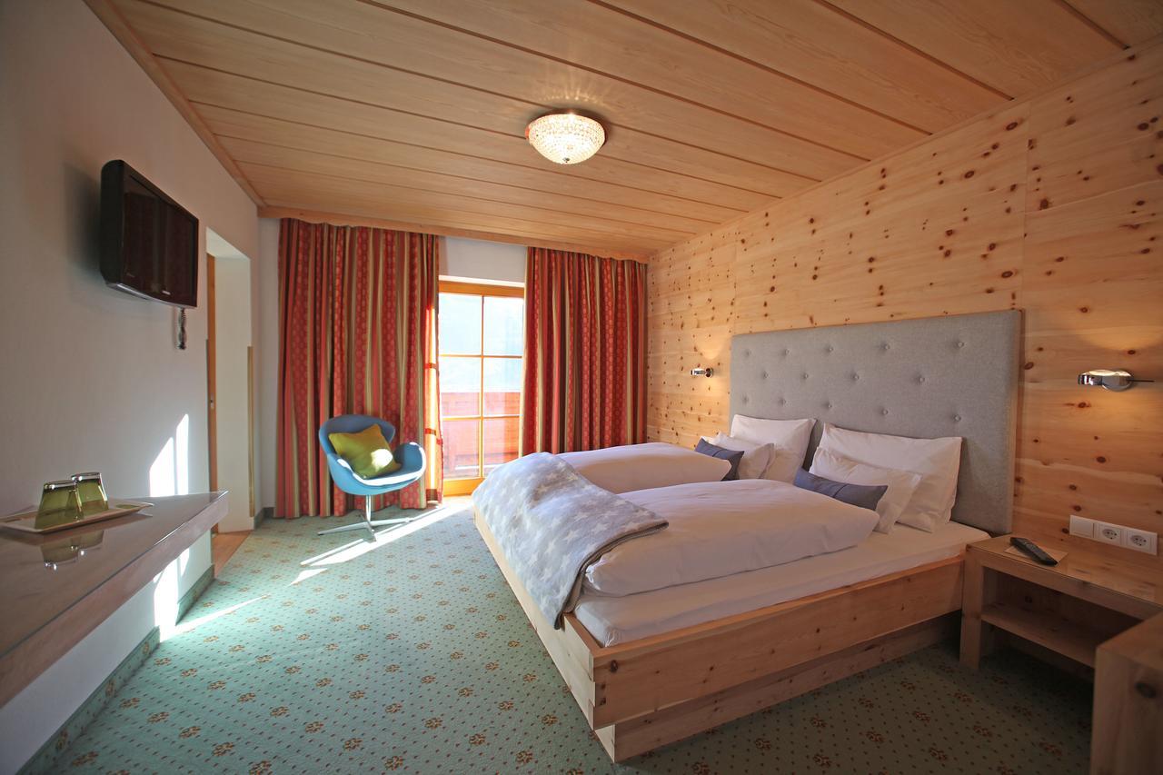 Landgut Thalerhof Hotell Telfes im Stubai Exteriör bild